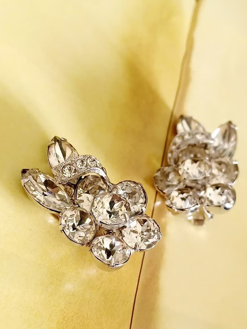 vintage jewelry  Eisenberg  古典晶透萊茵石 夾式耳環