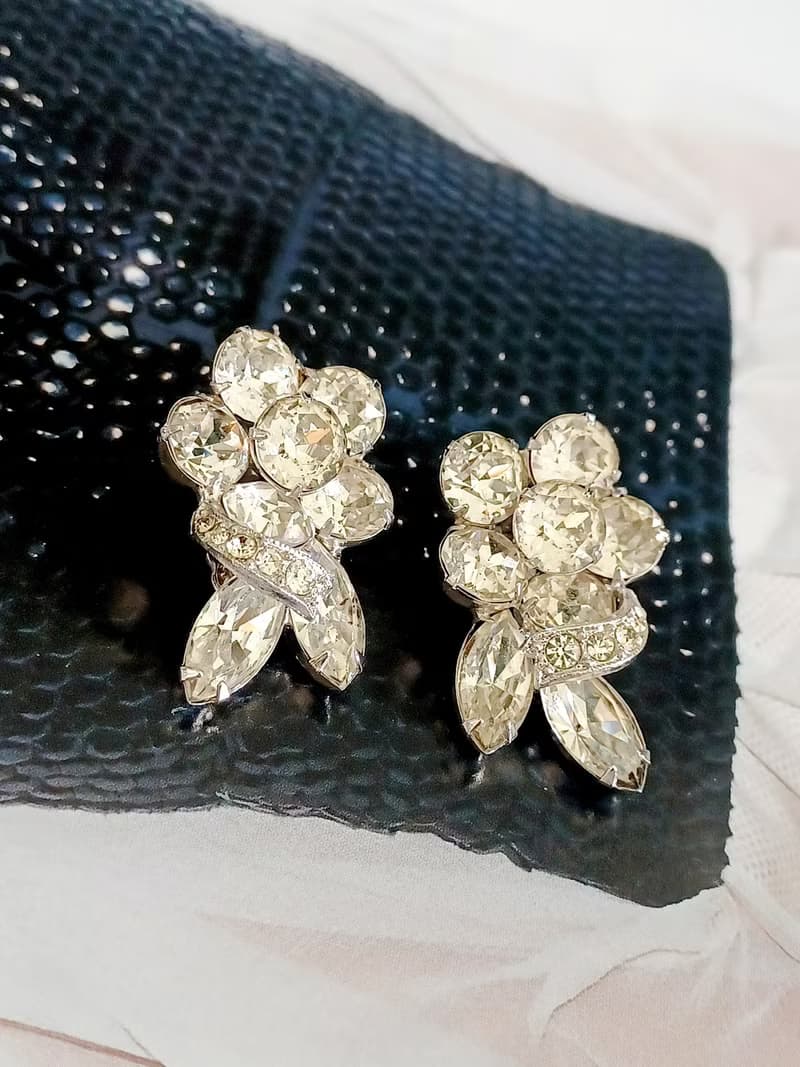 vintage jewelry  Eisenberg  古典晶透萊茵石 夾式耳環