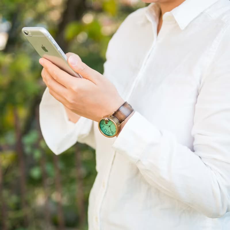 凝望池塘的青蛙款手錶L嫩草色