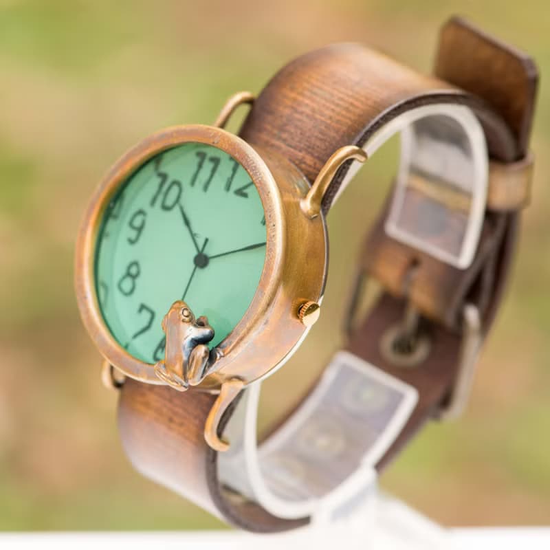 凝望池塘的青蛙款手錶L嫩草色