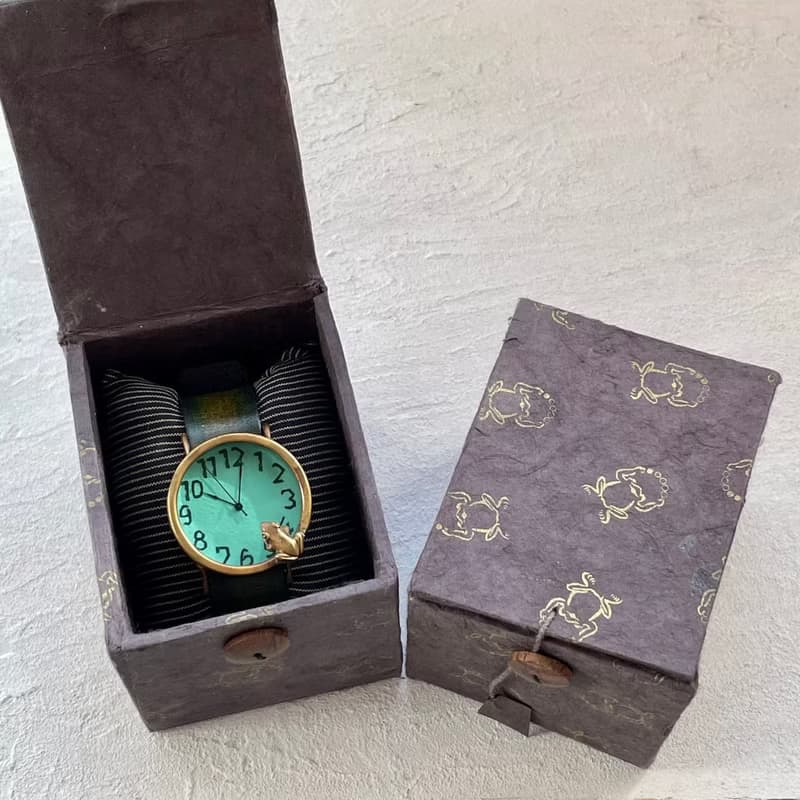 凝望池塘的青蛙款手錶L嫩草色