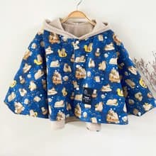 現貨 卡皮巴拉藍精靈斗篷 0-4歲