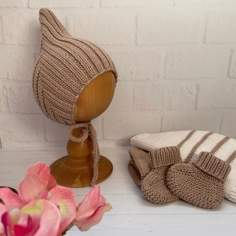 Baby boy coming home outfit, Hand knitted baby outfit