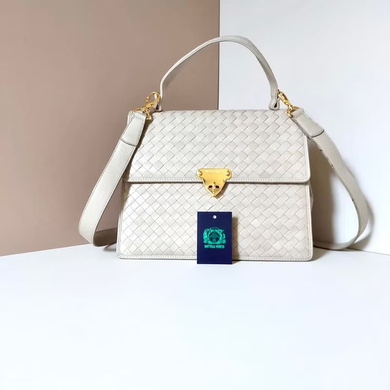 母親節優惠中古二手Bottega Veneta凱莉皮革斜背側孭揹袋單肩包