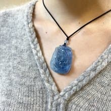 天然綠柱石海藍寶荷花喜鵲俏色吊墜項鍊中國結