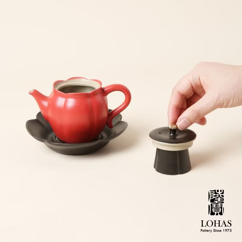 陸寶 吉相伴茶禮 1壺1海6杯+杯托+壺承+蓋置 茶具組 茶器