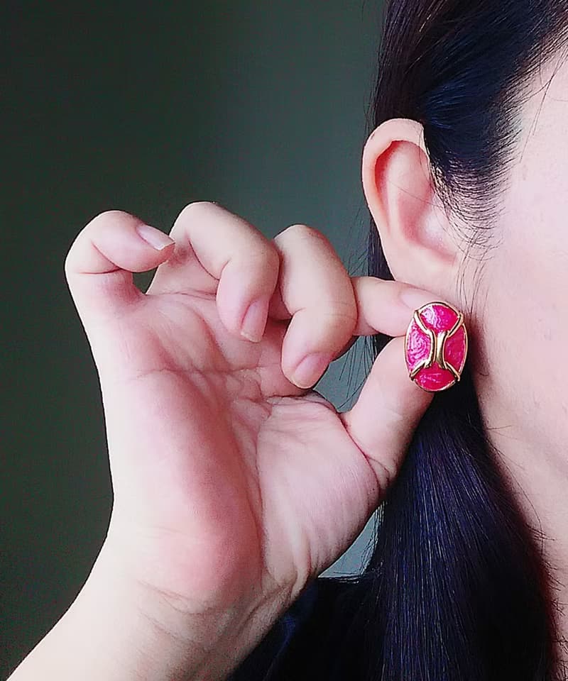 Vintage Jewelry 西洋古董飾品 復古 典雅 拉絲桃粉調 針式耳環