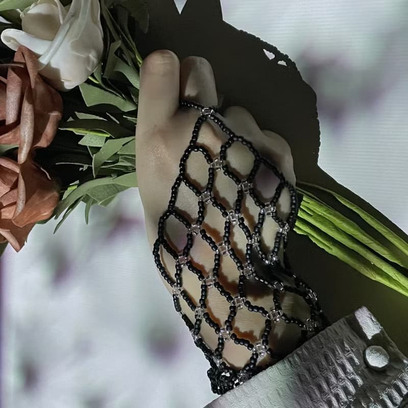 黑銀復古花邊手套