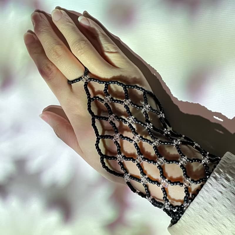 黑銀復古花邊手套