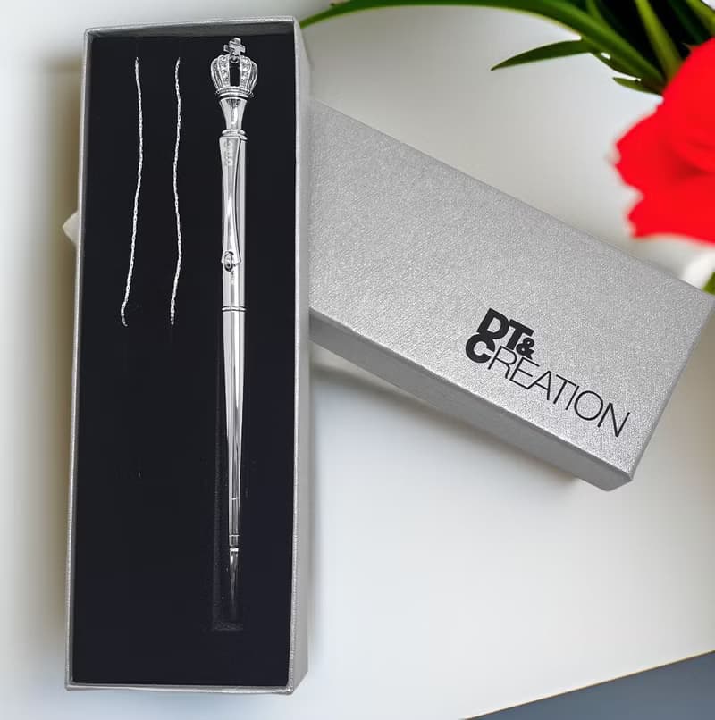 【DT&CREATION】健康樂活珠寶國王金屬原子筆(附項鍊)-銀