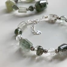 強化心肺/招正財貴人/擋霉運 天然水晶綠幽靈手鏈