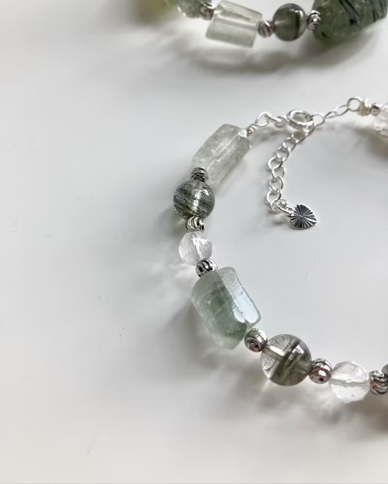 強化心肺/招正財貴人/擋霉運 天然水晶綠幽靈手鏈