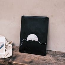 手噴月球下的獅子山 超纖皮革 IPAD/MACBOOK平板電腦保護套