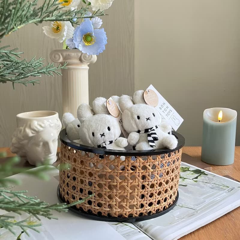 BON TON TOYS Miffy米菲兔鑰匙圈-圍巾兔 10cm