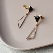 ダブルトライアングルピアス/イヤリング