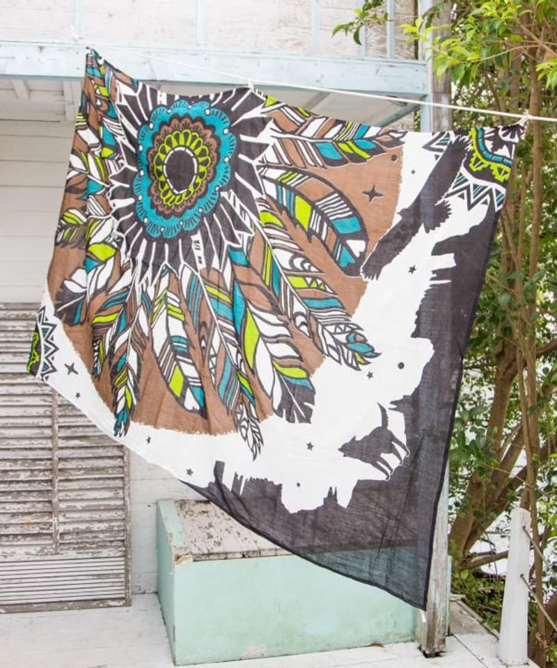 Colorful Feather Multi Cloth | Bed Cover