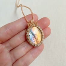 蠟線編織/粉彩暖黃光拉長石項鍊