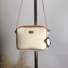 【 日本直送　名牌中古包 】Christian Dior クリスチャン ディオール ロゴ ショルダーバッグ ホワイト キャンバス vintage xi7jwf