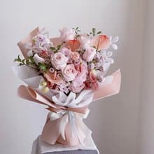 【鮮花】甜美粉色玫瑰繡球鮮花花束