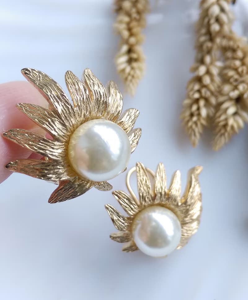 Vintage Jewelry 西洋古董飾品 JUDY LEE 葉子 仿珠 夾式耳環