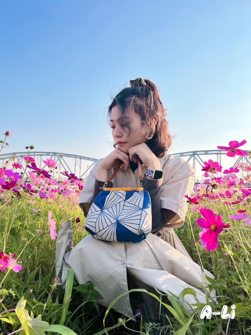 【接單製作】  漫步花季 / 藍白幾何托特包/18公分彈片口金手提