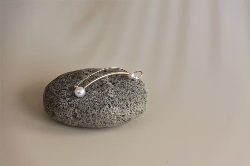 【禮物】耳骨夾-Happy clip earring 哈皮系 水晶珍珠個性