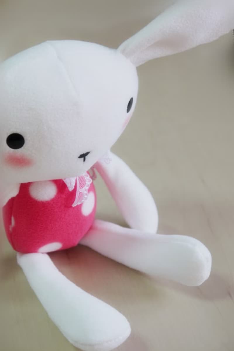 Bucute寶寶的第一隻兔兔/彌月/生日禮物/人氣/手工/娃娃/手作/細緻