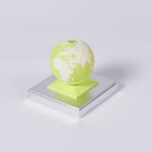 2024 3D 立體紙雕地球日曆【英文國際通用版】環保綠 - 順豐空運