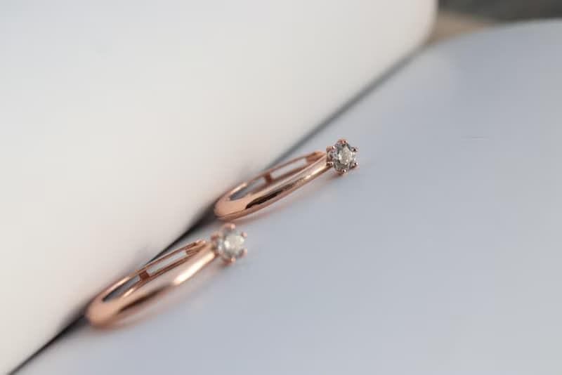 14K Oval CZ Earring 橢圓單鑽耳扣耳環