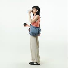 環保Re系列 | 極輕斜背包S號 REA (天藍) 附水瓶保護套