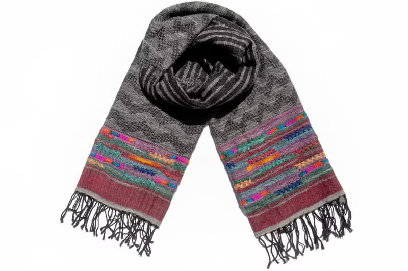 喀什米爾Cashmere/水煮羊毛披肩/針織圍巾/刺繡圍巾/羊絨披巾-花