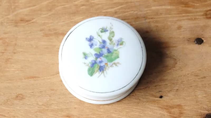 法國復古亞麻籽花陶瓷盒