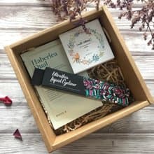 【禮盒限定】繽紛森林彩妝禮盒-蜜粉餅+眼線液筆+保濕面膜(片)