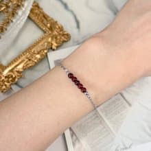 極細氣質紅石榴手鍊 - 醫療鋼/紅石榴石/絲滑可調式鍊