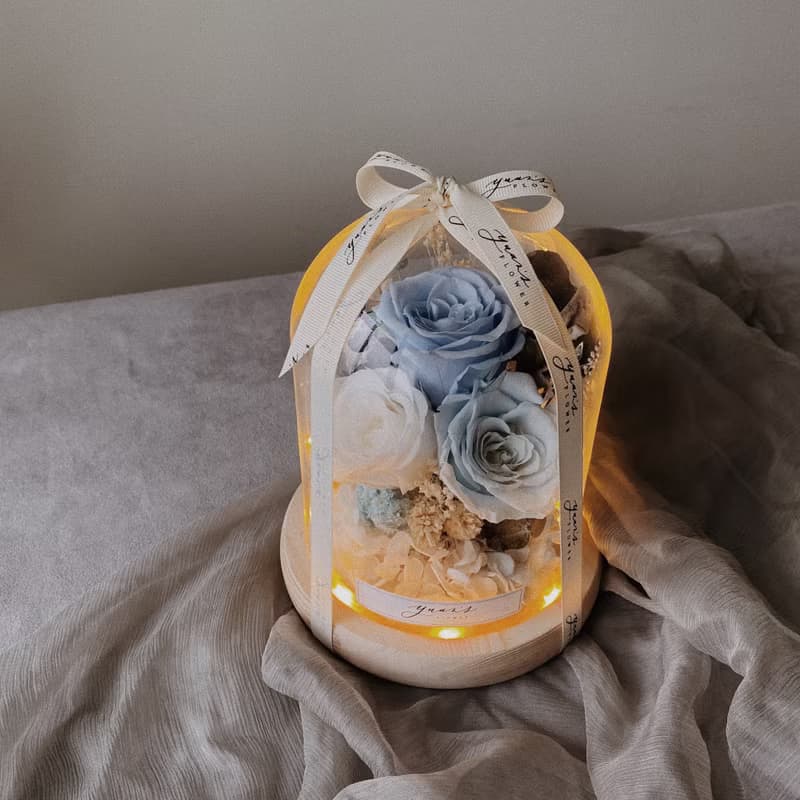 夢幻法式莊園 永生玫瑰夜燈 乾燥花 結婚禮物 母親節 交換禮物