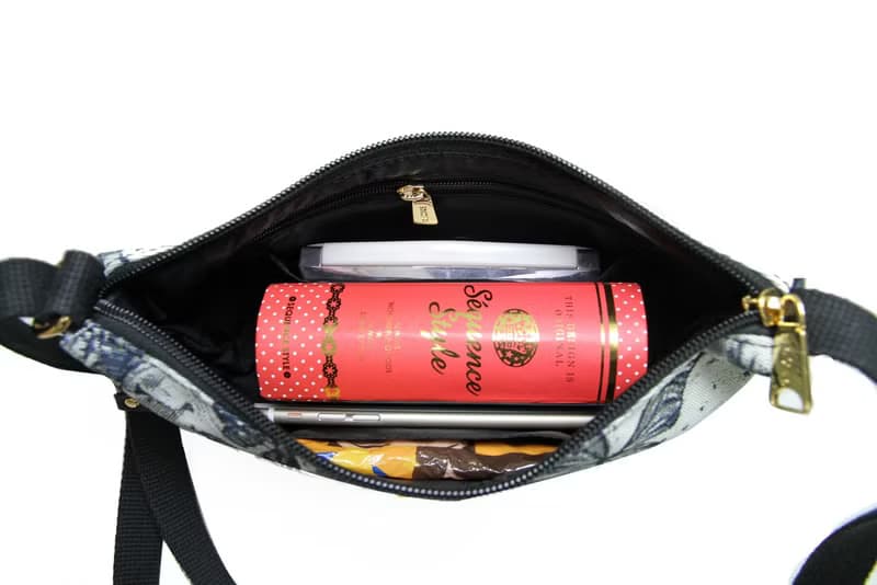 元寶斜背包 防潑水 平織緹花 復古牡丹