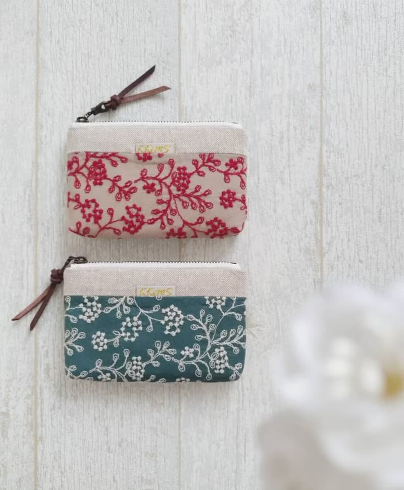 【FWL/四層小錢包】日本刺繡 小葉果實 暗紅 藍綠 法國金蔥布