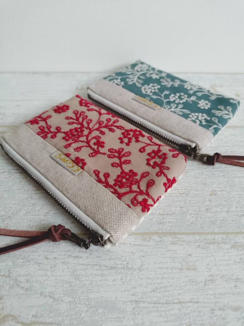 【FWL/四層小錢包】日本刺繡 小葉果實 暗紅 藍綠 法國金蔥布