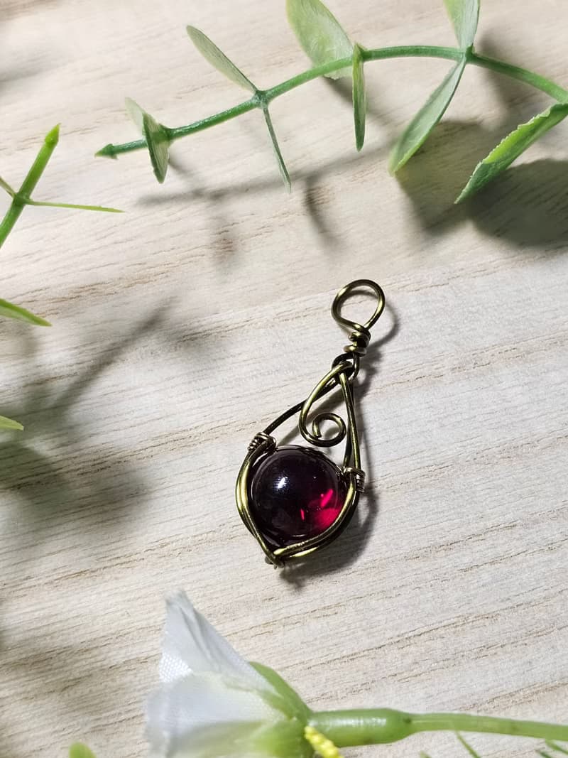 【葉綠舒手作】紅果之戀 /金屬線編織/節日/禮物/飾品/項鍊