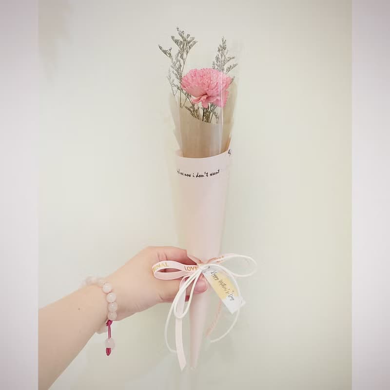 香氛索拉康乃馨單隻花束 /母親節花束/永生花/乾燥花束/花束