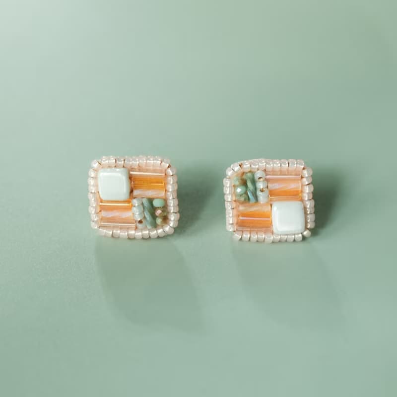 橘綠刺繡小方塊耳環 耳針耳夾 抗敏鋼針