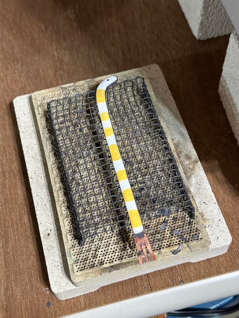 餐桌上的花園鰻/紅銅琺瑯小叉