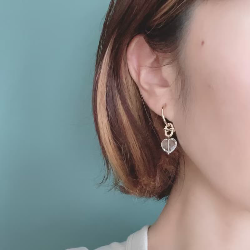 Crystal knot ピアス/イヤリング