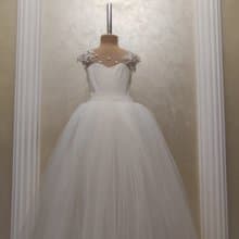 用於婚禮 生日 音樂會和其他慶祝活動的緞面花童禮服