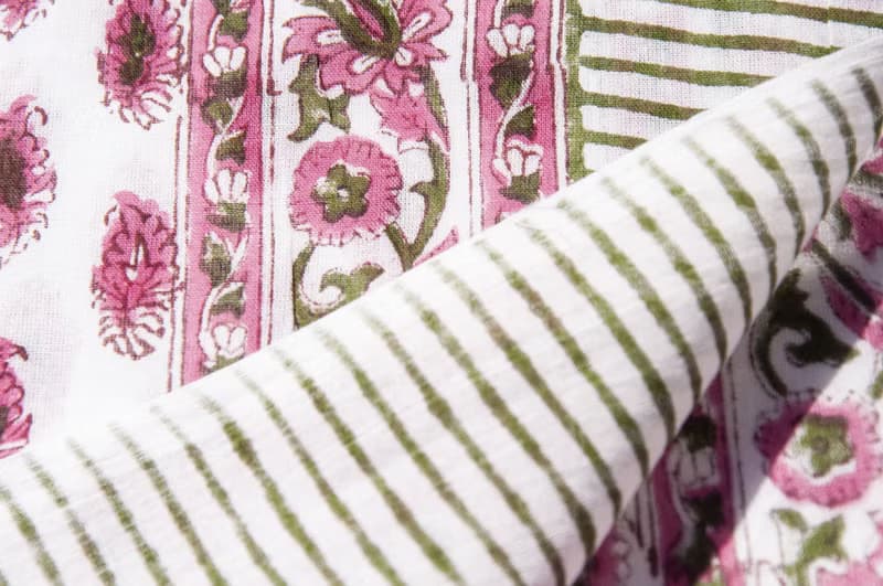 超大純綿絲巾 手工木刻印植物染圍巾  草木染棉絲巾-法式花朵藤蔓