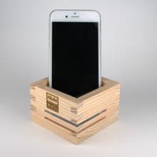 ”HIBIKIMASU” スマホスタンド＆スピーカー