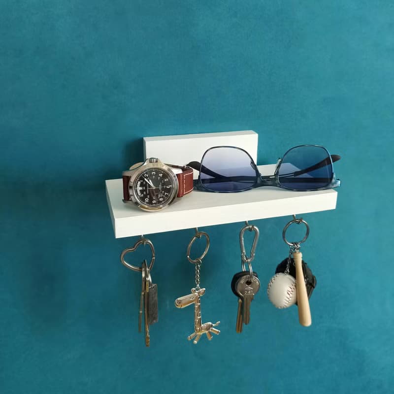 Handcrafted Shelf from Natural Pine Wood – 20 centimeters, 4 Hooks