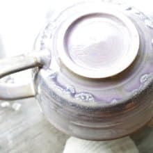 手拉坏藍紫色把手陶瓷湯碗