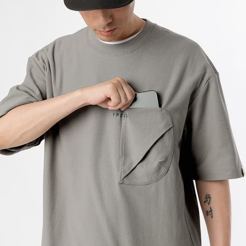 3D Dual-Pocket Tee城市通勤立體輪廓雙層口袋寬松短袖T恤