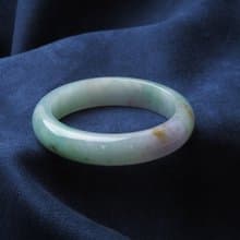 春山煙霞 | 糯種 / 三彩 / 平安鐲 / 手圍16.5 | 天然A貨翡翠玉鐲